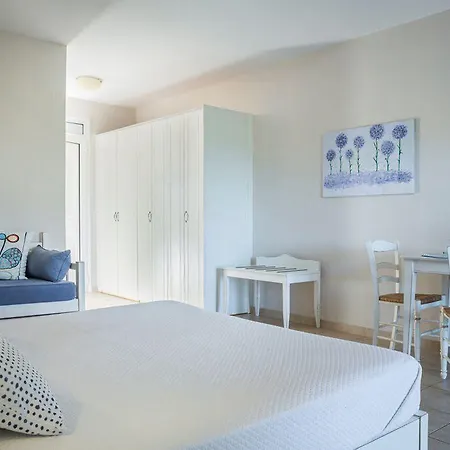 Apart-hotel Astra Village And 4*