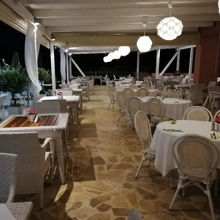 公寓式酒店 Astra Village And Livathos (Kefalonia)
