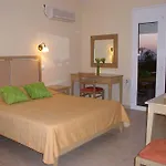 Ξενοδοχείο με διαμερίσματα Astra Village And Livathos (Kefalonia)