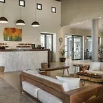 Astra Village And Apartmanhotel