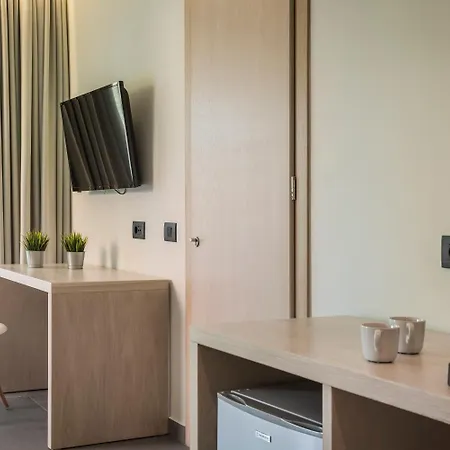 Aparthotel Astra Village And 4*