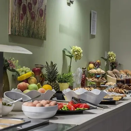 Astra Village And Aparthotel 4*