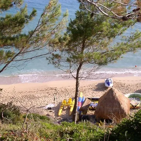 Aparthotel Astra Village And Livathos (Kefalonia)