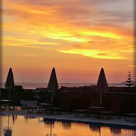 Aparthotel Astra Village And